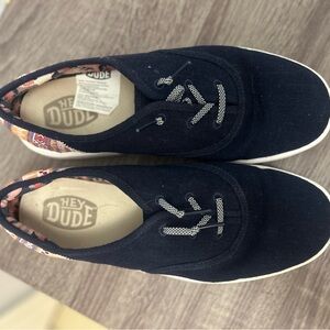 Hey Dude Dark Blue Sneakers with Patterned Heel Women 10